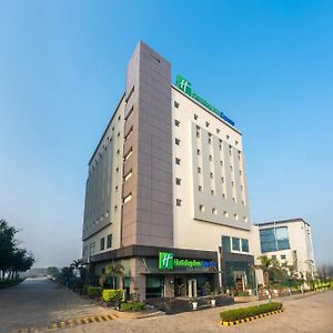 Holiday Inn Express Greater Noida Knowledge Park By Ihg